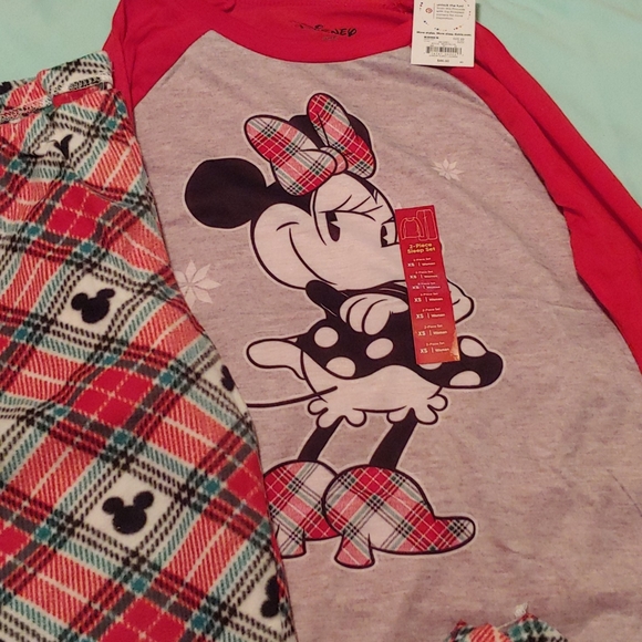 Disney Other - NWT ladies Minnie Mouse pajama set